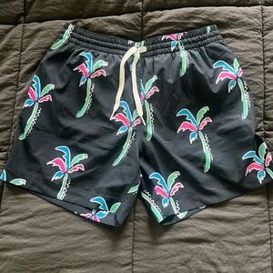 Chubbies Men’s The Havana Nights swim trunks